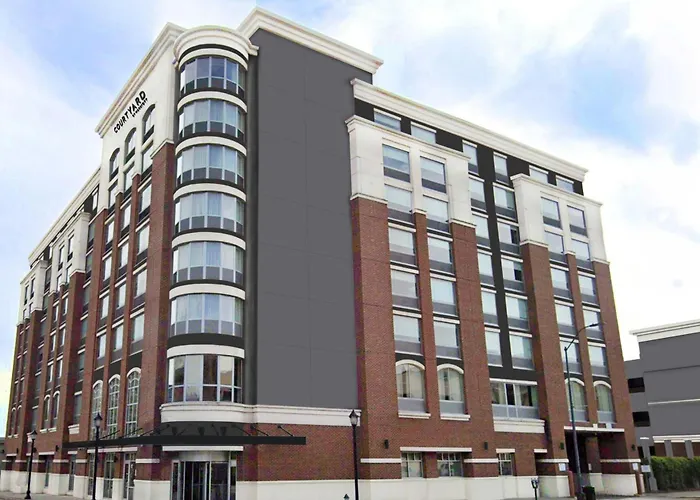 Courtyard By Marriott Athens Downtown