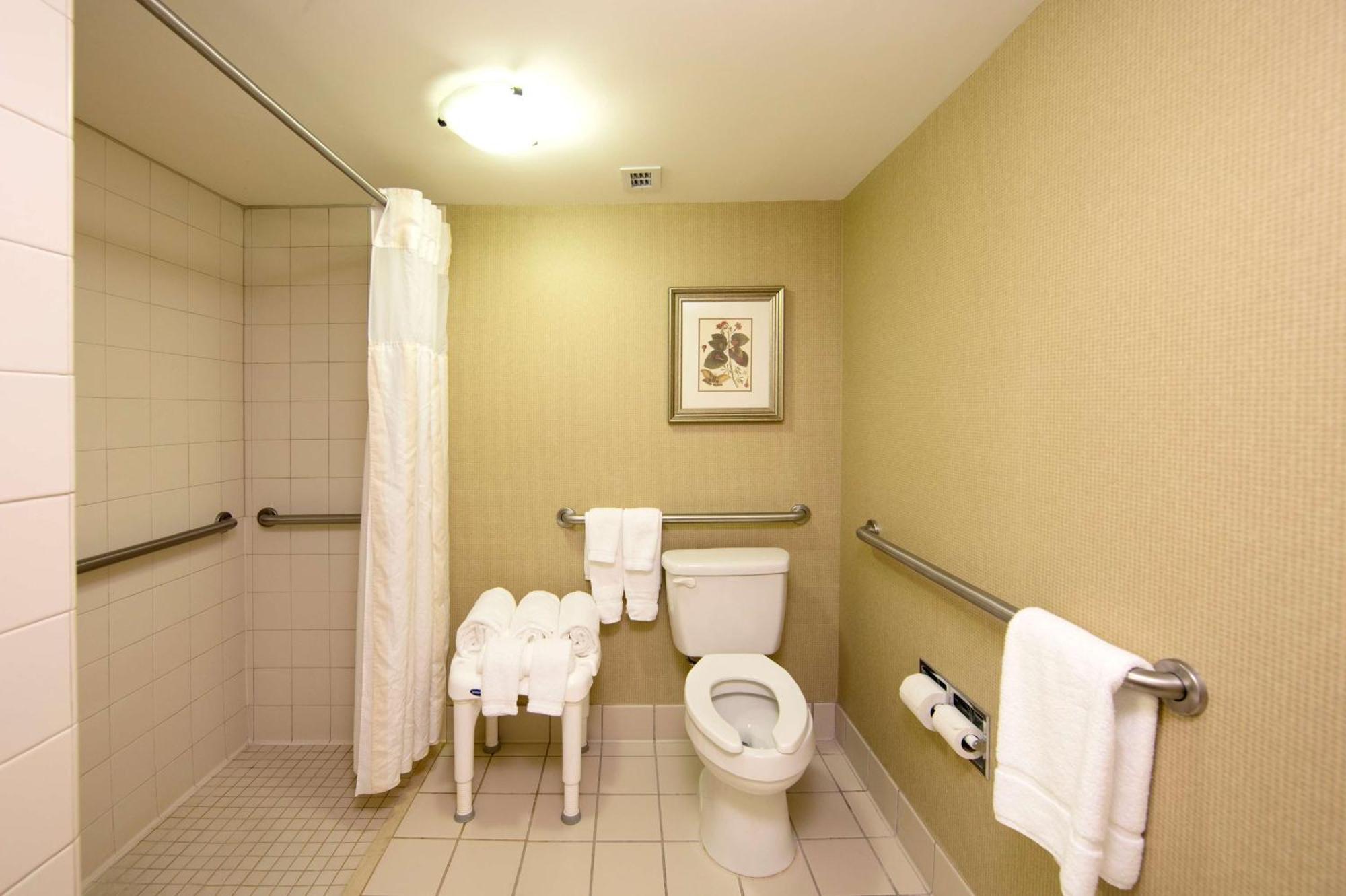 Courtyard By Marriott Downtown Hotel Athens