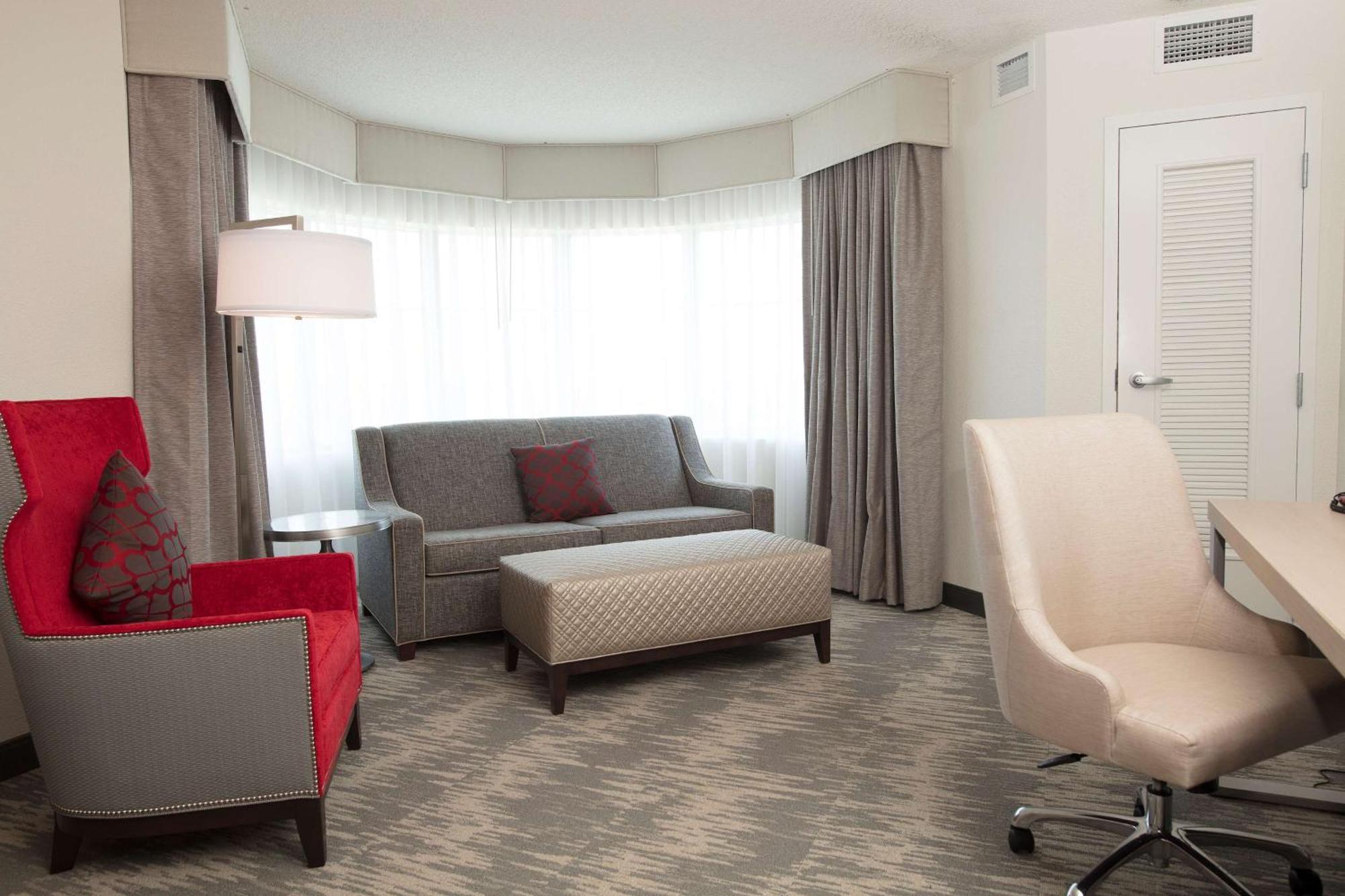 Courtyard By Marriott Downtown 3*