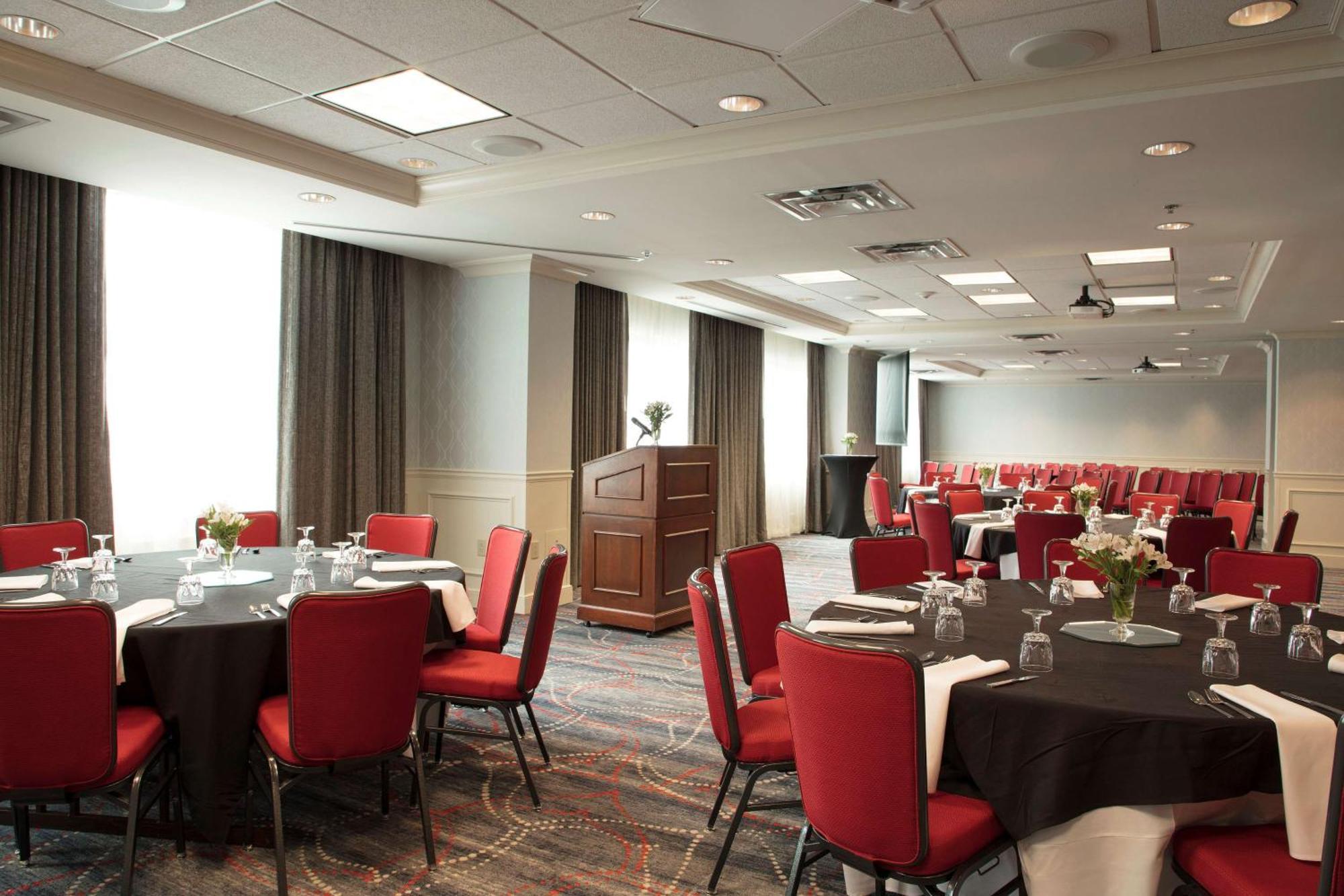 Hotel Courtyard By Marriott Downtown