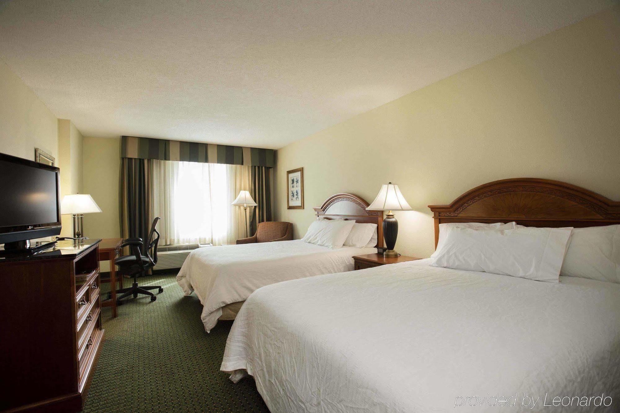 Courtyard By Marriott Downtown Hotel Athens