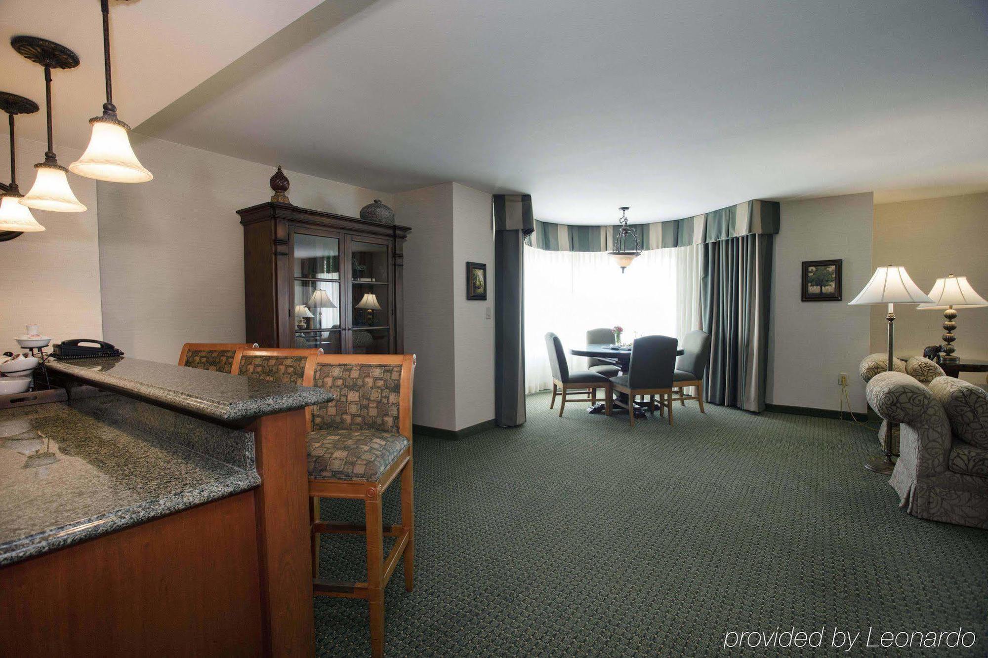 Hotel Courtyard By Marriott Downtown Athens