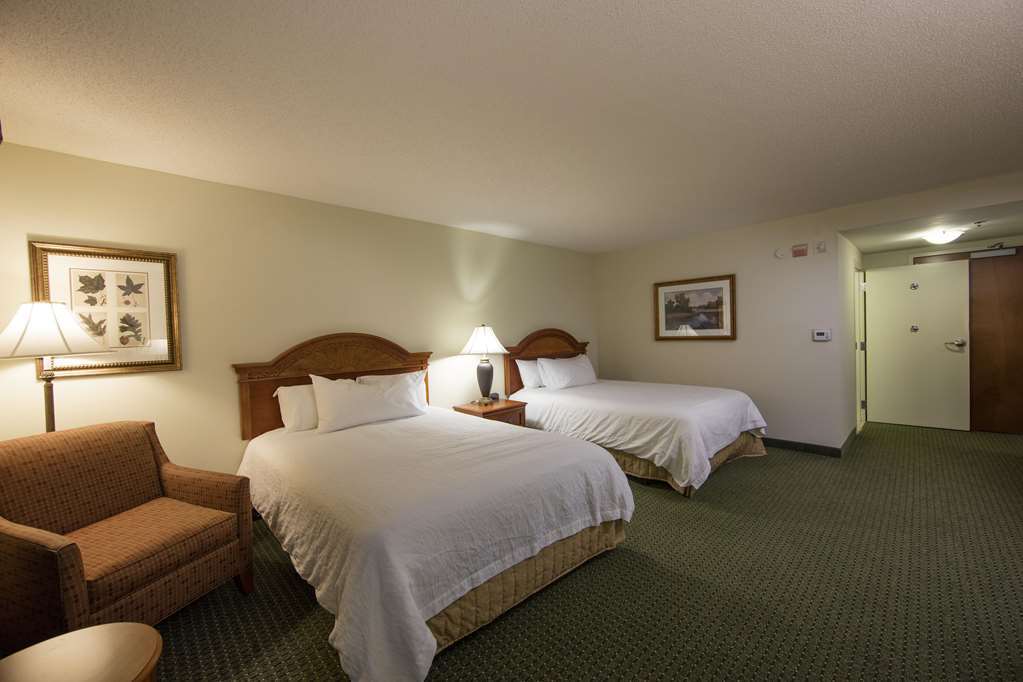 Courtyard By Marriott Downtown 3*